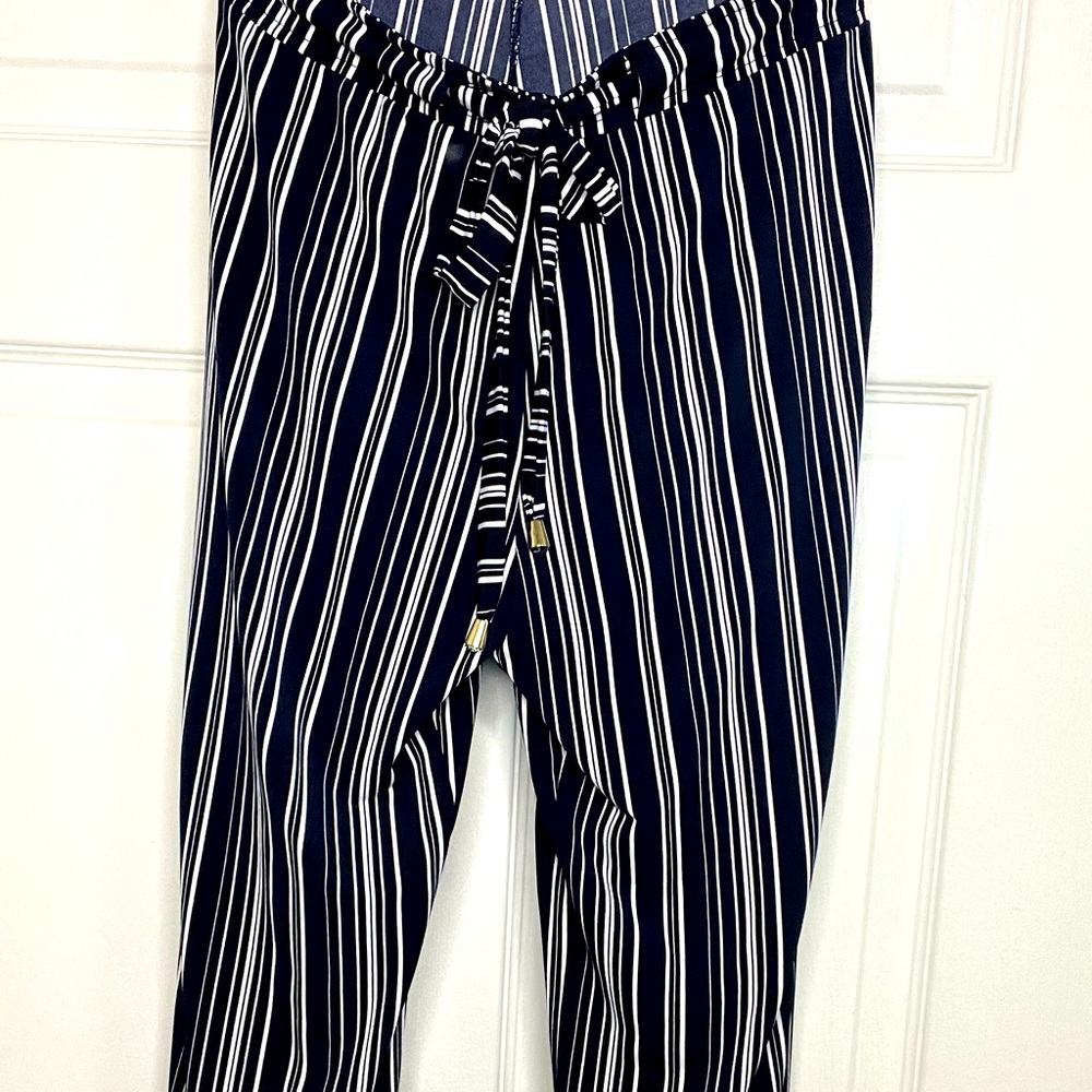 Flowy pant, stripped, trendy, great for spring,summer